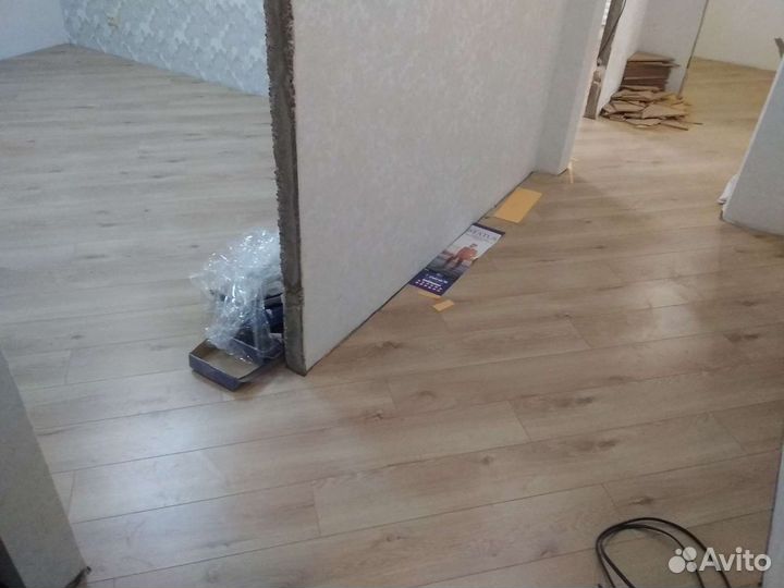 Укладка ламината, линолеума плёночный теплый пол
