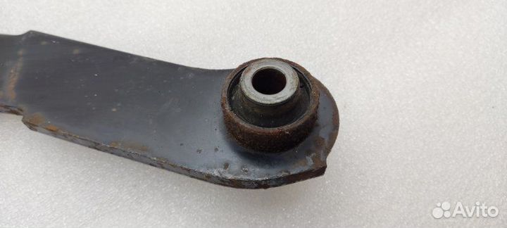 Рычаг поперечный задний Mitsubishi Outlander GF