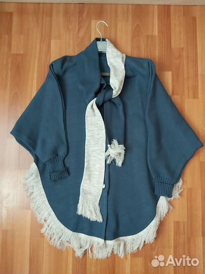 Пончо накидка вязаная