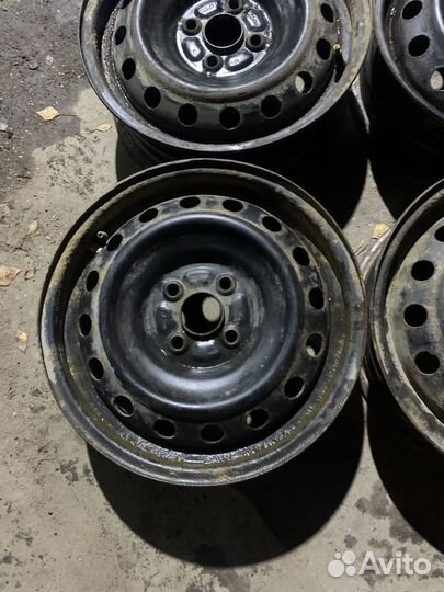 Диски на hyundai solaris r15 Kia Rio