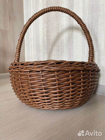 Корзина из ротанга