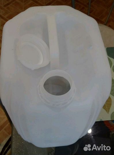 Канистра 10литровая