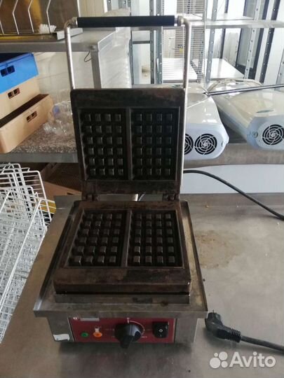 Вафельница