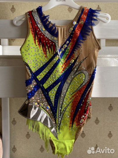 Купальник для художественной гимнастики