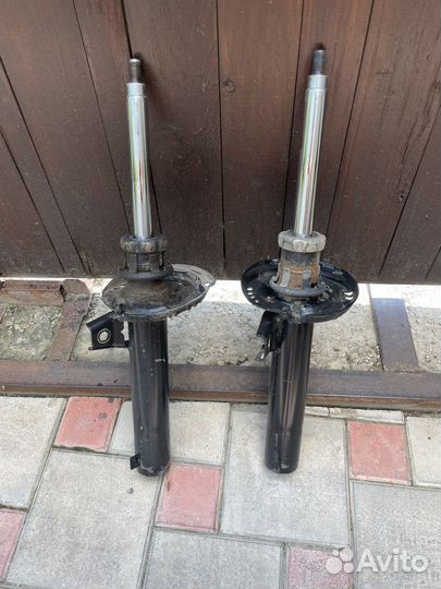 Амортизаторы skoda octavia a7 Rs передние