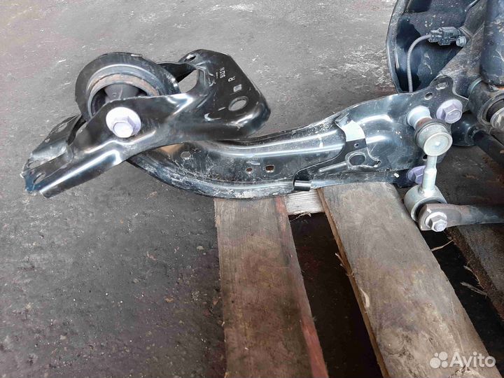 Рычаг задний правый Lexus UX 250H