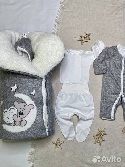 Зимний конверт на выписку новый