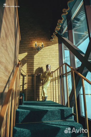 Костюм нарядный для девочки 128-134