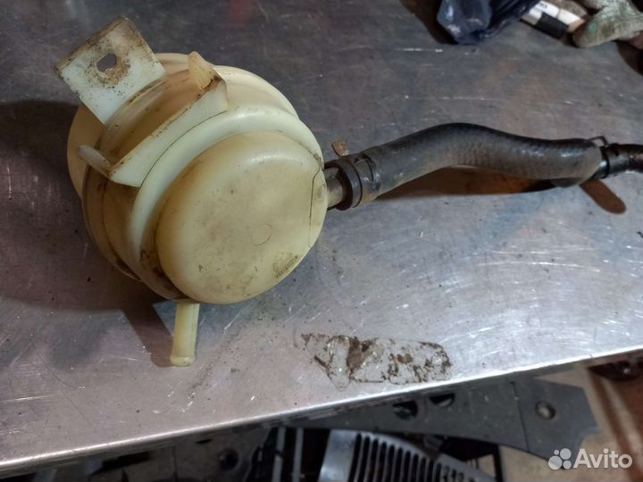 Бачок гидроусилителя Kia Rio 1