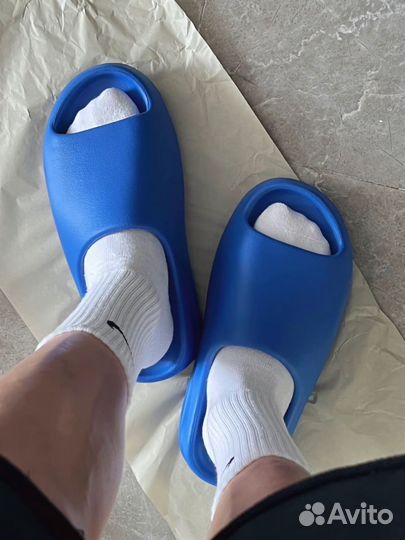 Сланцы adidas Yeezy Slides 