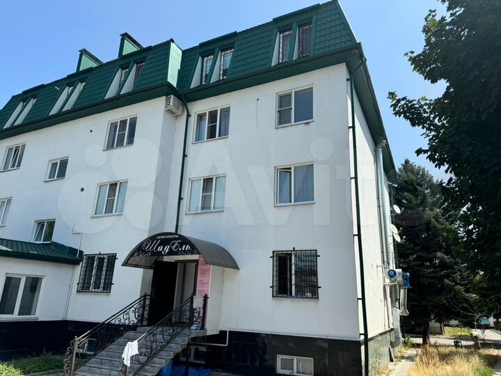2-к. квартира, 64 м², 4/4 эт.
