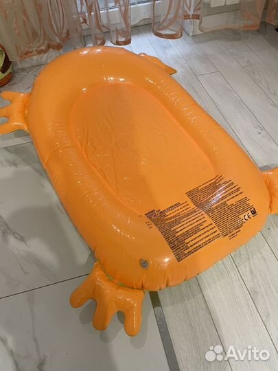 Надувной бассейн в виде лягушки