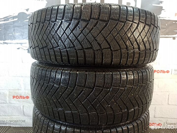 Pirelli Ice Zero FR 235/55 R19 105H
