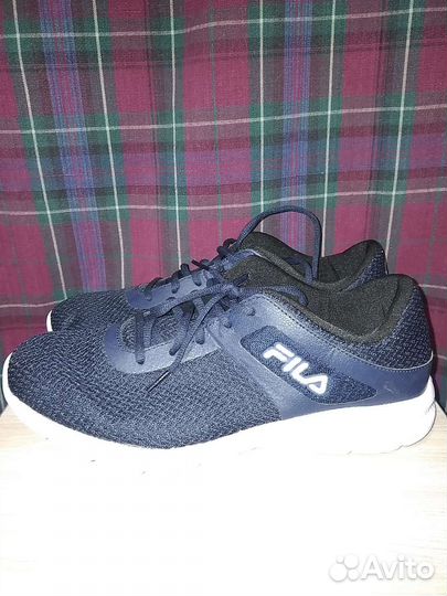 Кроссовки Fila 44 размер Stuffland