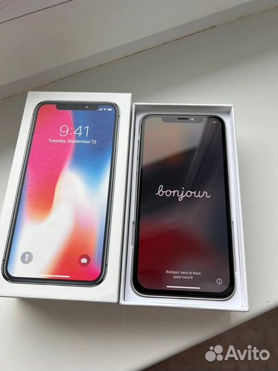 iPhone X, 64 ГБ