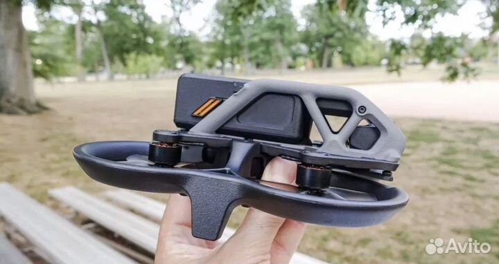 Квадрокоптер dji avata