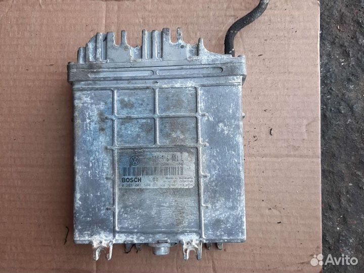 Блок управления двигателя эбу Фольксваген Т4 ACV 2