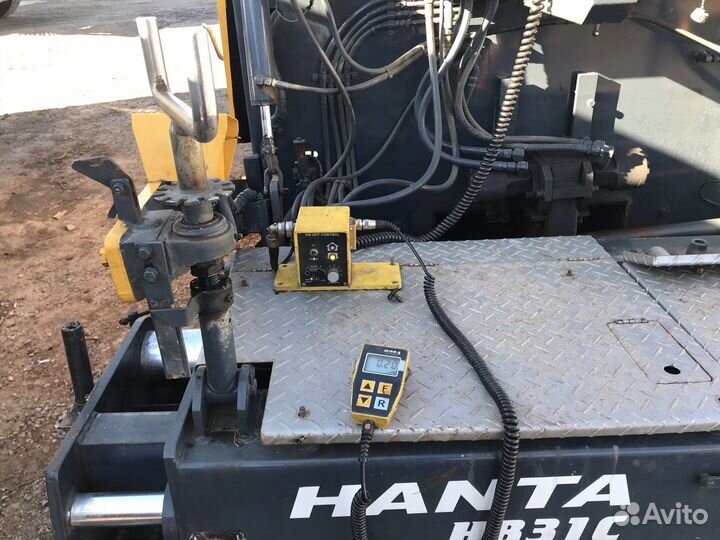 Асвальт укладчик (каток 4тон)