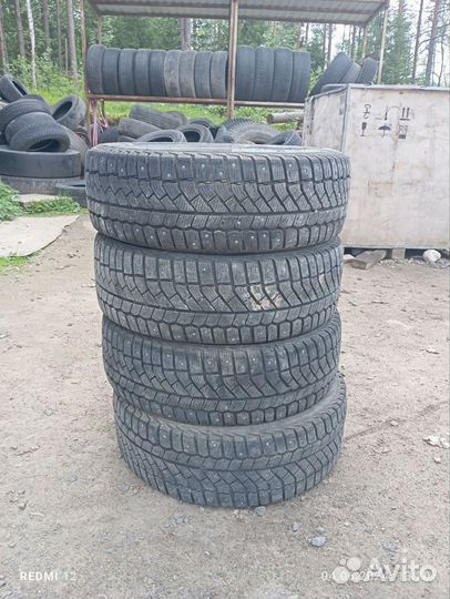 Viatti Brina Nordico V-522 205/65 R15