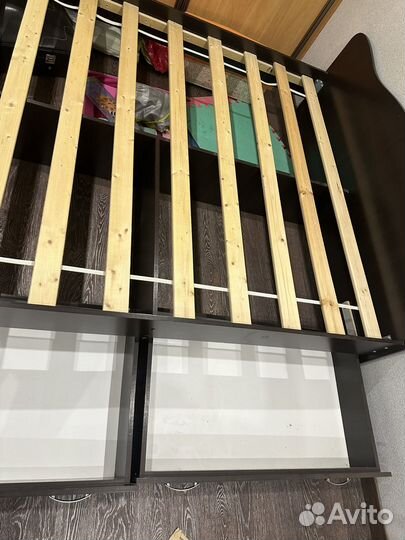 Кровать 160х200 с выдвижными ящиками