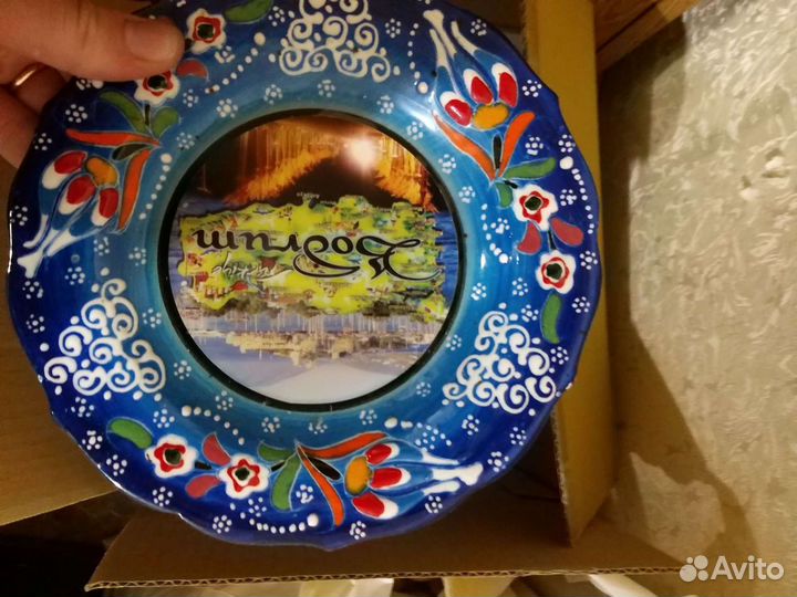 Настенная тарелка