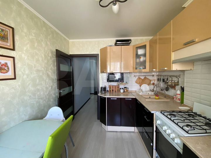 2-к. квартира, 57,5 м², 6/10 эт.