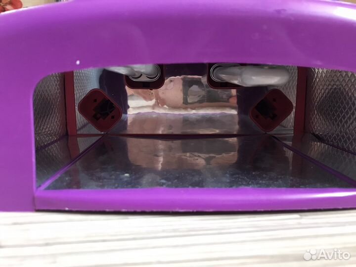 Уф лампа для ногтей и лаки