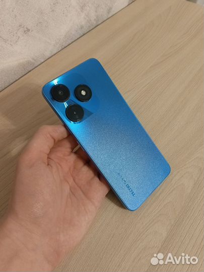 TECNO Spark 10, 8/128 ГБ