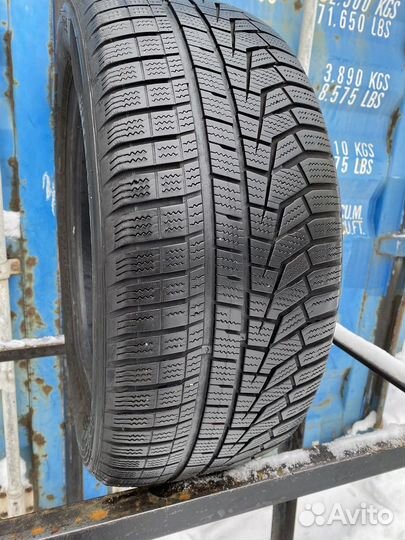 Hankook Winter I'Cept Evo2 W320 225/50 R17 98H