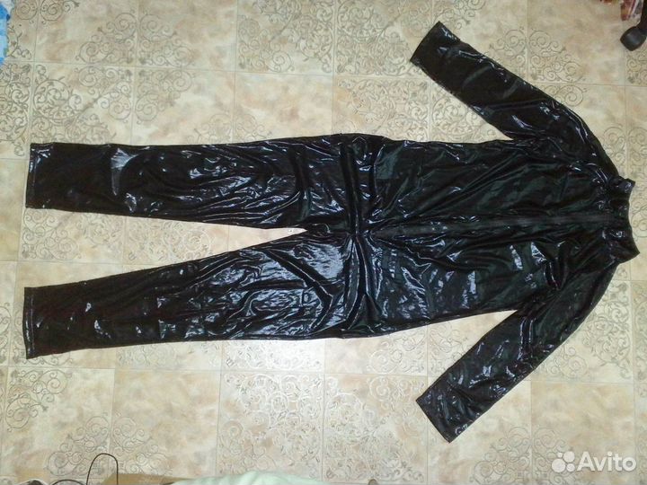 Комбинезон новый