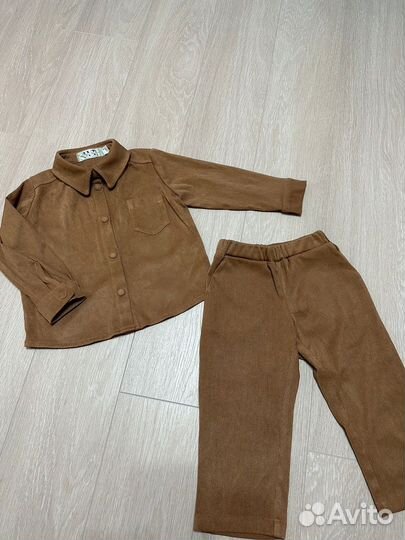 Брючный костюм для девочки
