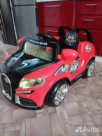 Детский электромобиль