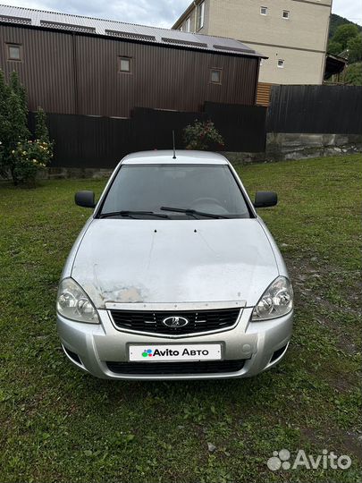 LADA Priora 1.6 МТ, 2012, битый, 300 000 км