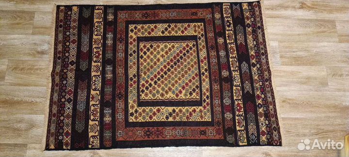 Ковер шерстяной новый