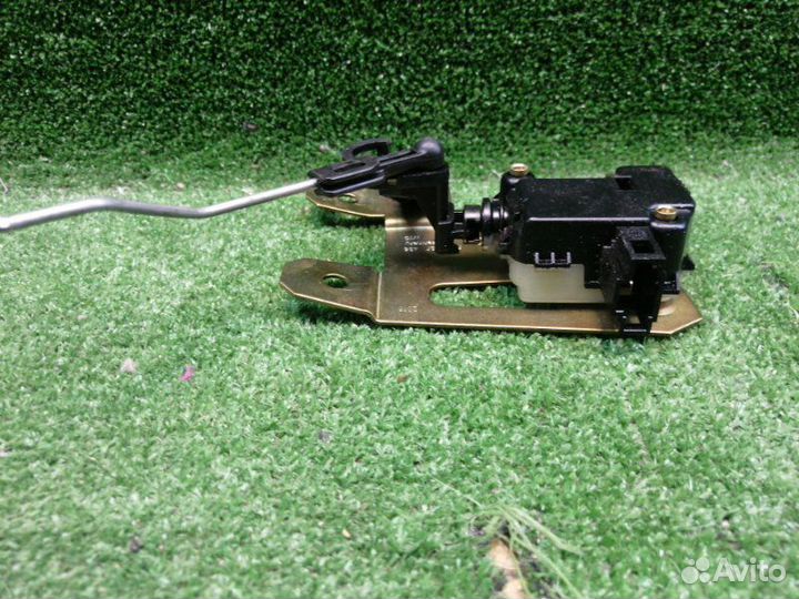 Замок багажника Volkswagen Touareg 1 7L6 2002-2010