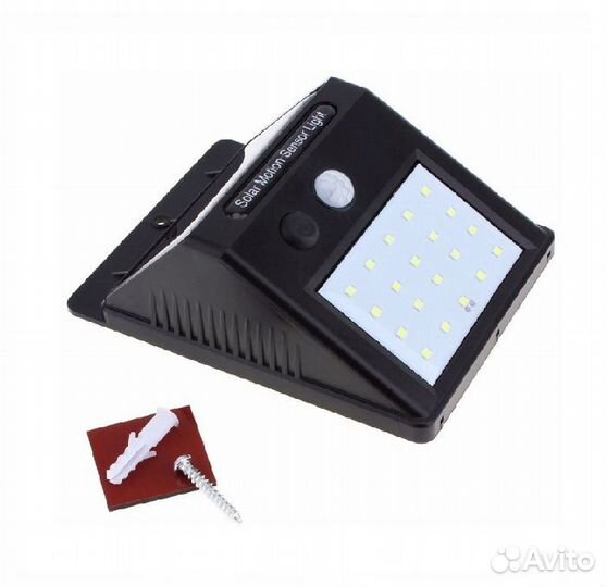 Фасадный светильник на солнечной батарее