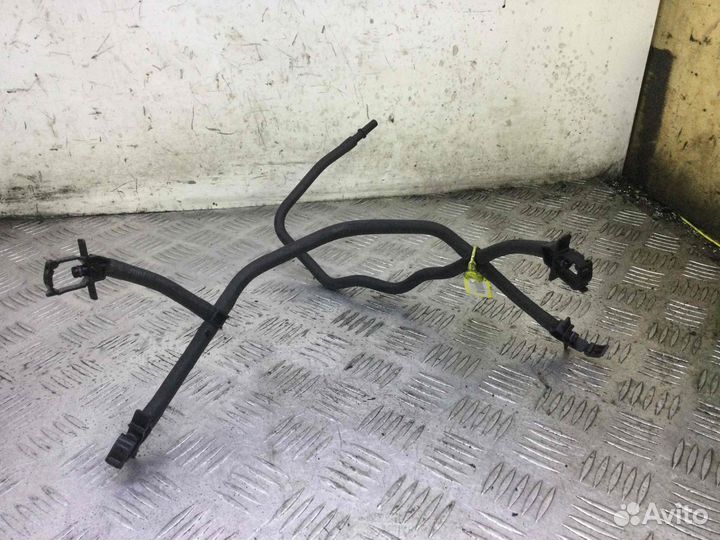 Трубка обратки форсунок Ягуар Х-тайп fmba