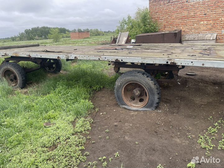 Прицеп тракторный
