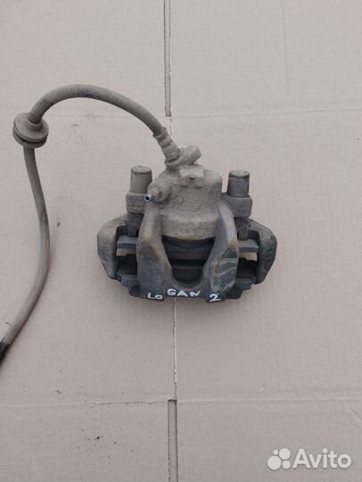 Суппорт передний правый Renault Logan 2