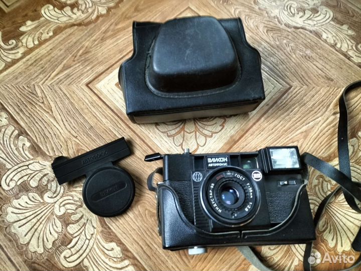 Плёночный фотоаппарат