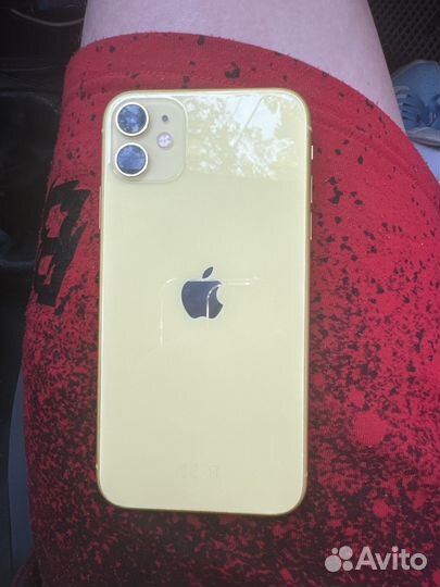 iPhone 11, 64 ГБ