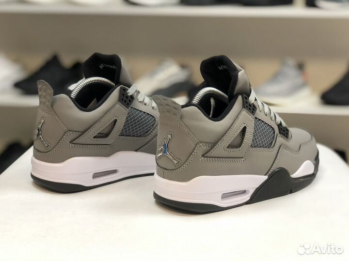 Кроссовки Nike Air Jordan 4