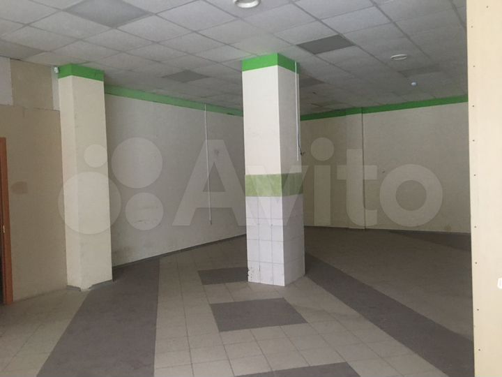 Торговая площадь, 290.7 м²