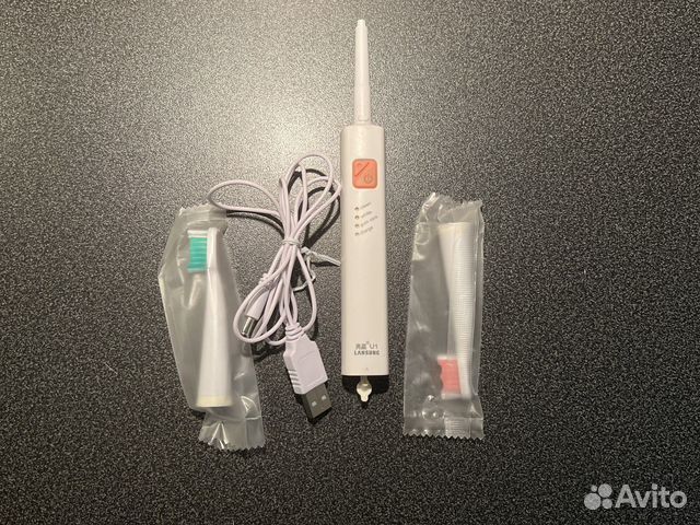 Зубная щетка ультрозвуковая