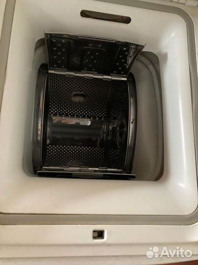 Стиральная машина с вертикальной загрузкой