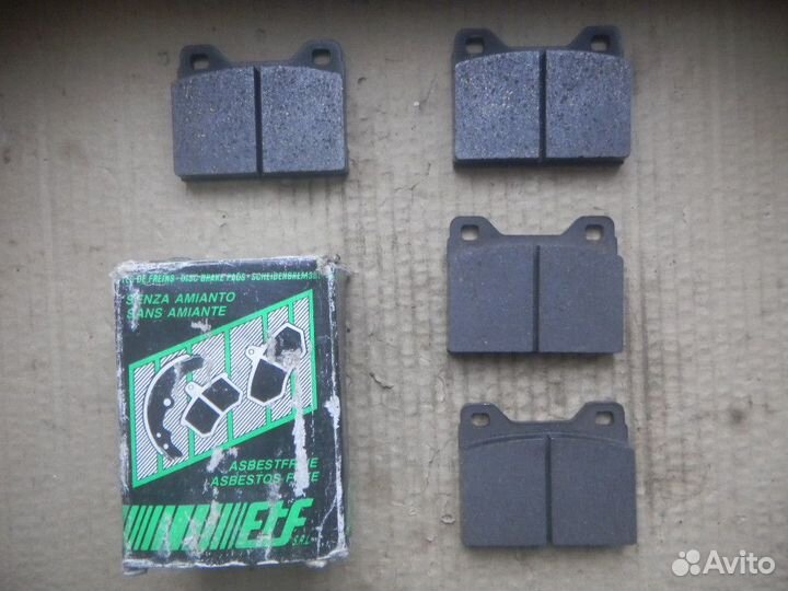 J.571235J Колодки торм. пер. Volvo 140/ 240 66-93