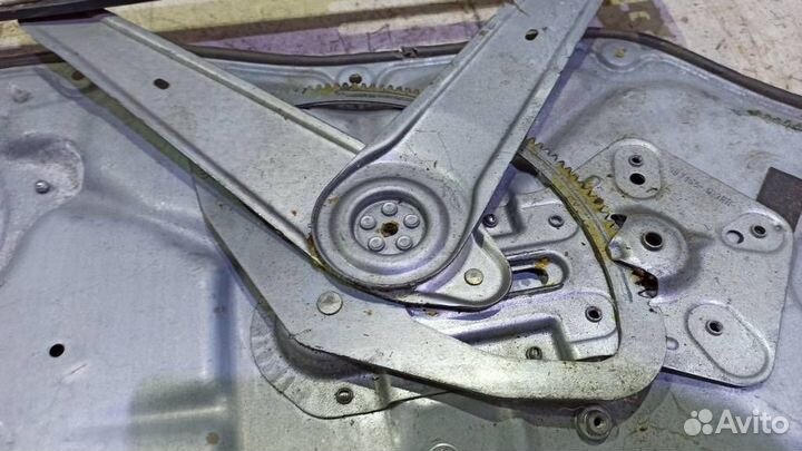 Стеклоподъемник электрический передний правый