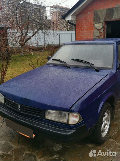 Москвич Святогор 1.7 МТ, 2000, битый, 300 000 км