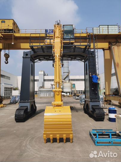 Гусеничный экскаватор SHANTUI SE 210W(BMHR), 2022