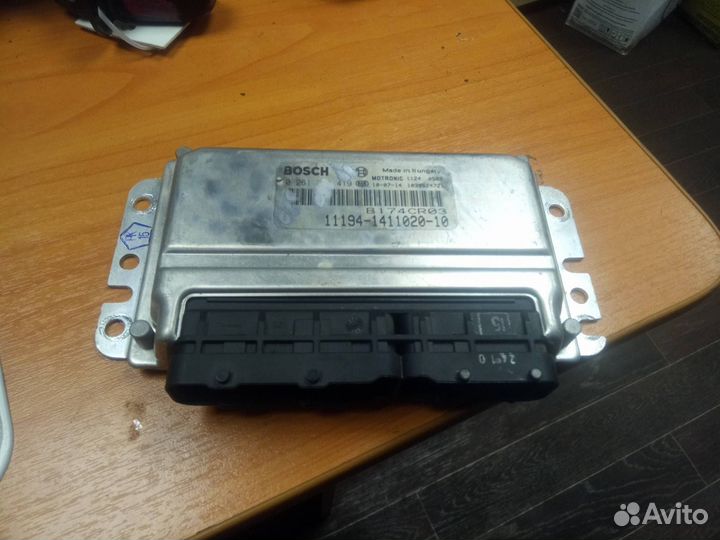 Блок управления двигателем LADA 2115